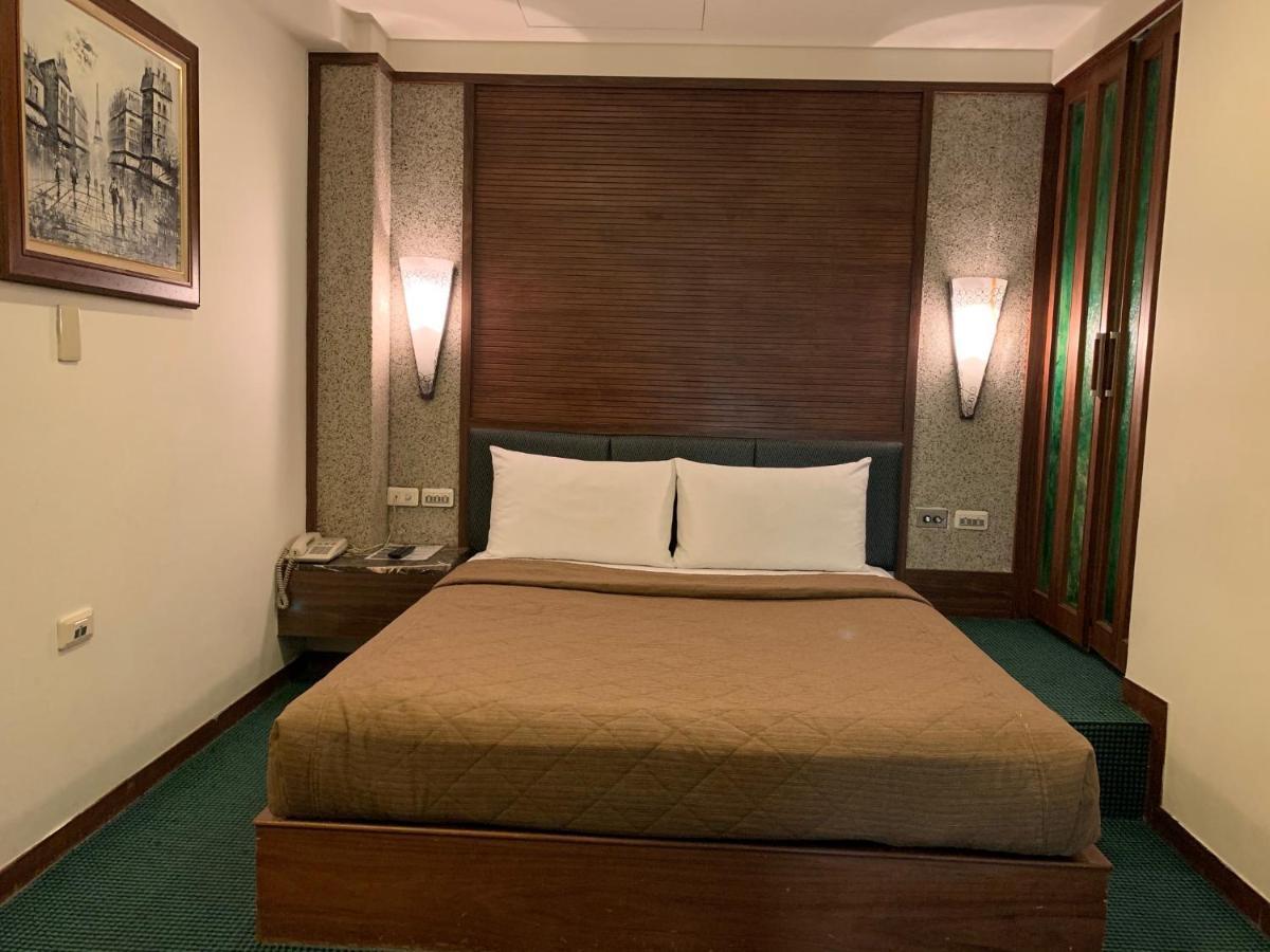 Yhc Hotel Tajnan Kültér fotó