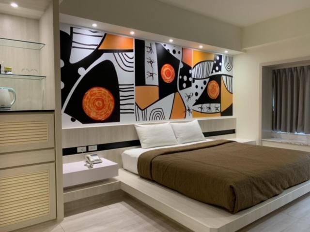 Yhc Hotel Tajnan Kültér fotó